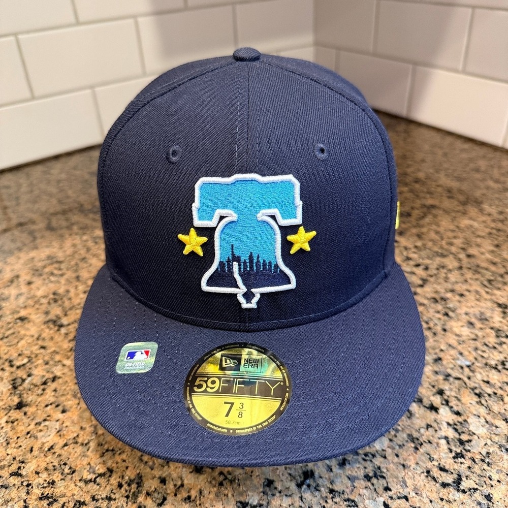 Philadelphia Phillies New Era 59FIFTY Men's 7 3/8 Navy City Connect Hat New